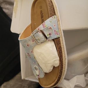 Olivia Miller Sandels💜